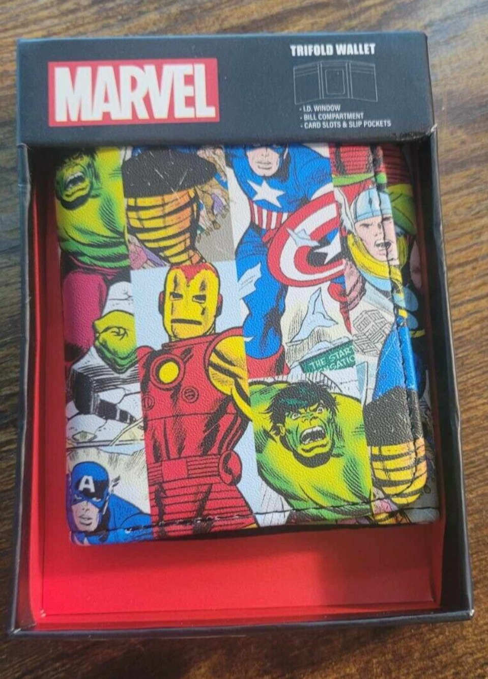 marvel Avengers trifold wallet